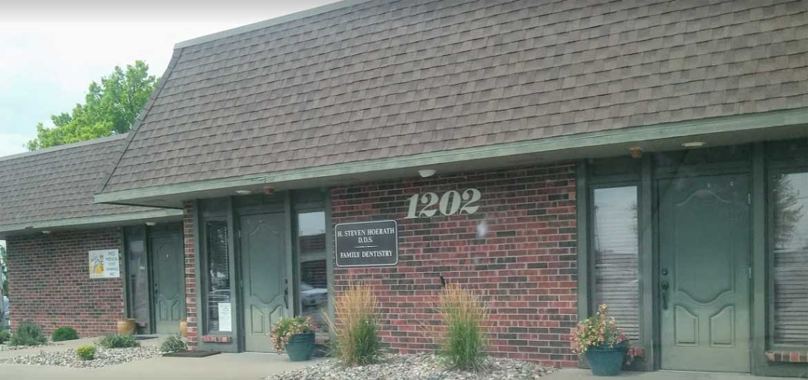 H Steven Hoerath DDS Family Dentistry Saint Joseph, MO