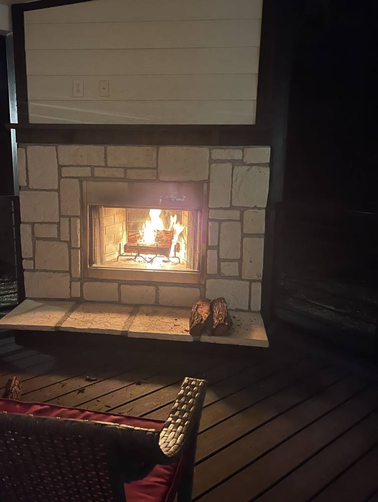 Waterfront Cabin with and Outdoor Fireplace in Kerrville