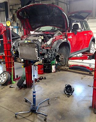 Huber's Auto Group - Expert Mini Services & Repair