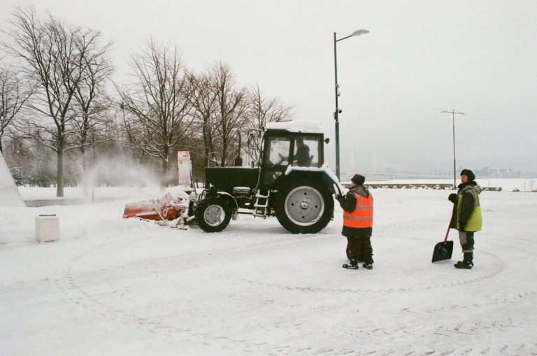 Deicing Salt 5 Surprising Benefits of Deicing Salt