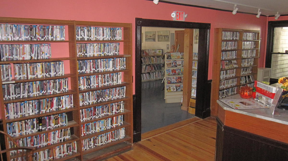 About the Hull Public Library in Hull Massachusetts