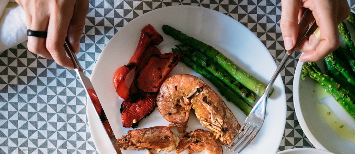 Feeling Nauseous After Eating? Here Are 10 Reasons Why | Hum Nutrition Blog