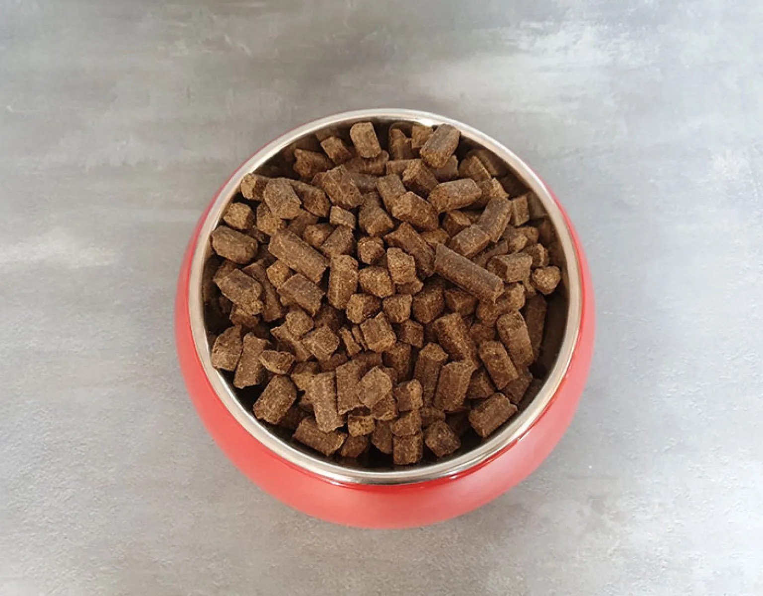 Luposan Sensitiv 24/10 Kaltgepresstes Hundefutter Test