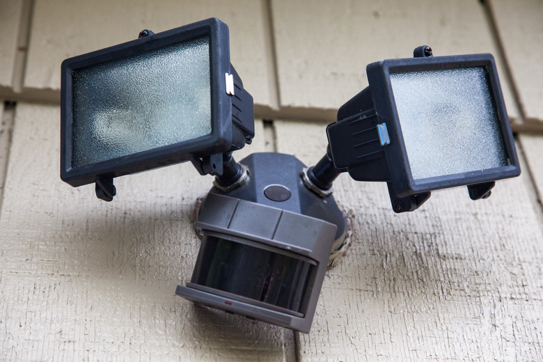 How to Troubleshoot an Outdoor Motion-Sensor Light | Hunker