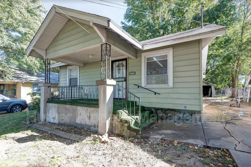 2416 N Main Ave Springfield, MO 65803 Hunter Property Management