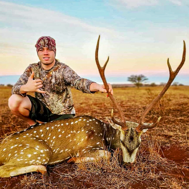 Hawaii Axis Deer Hunts in Molokai Huntin' Fool