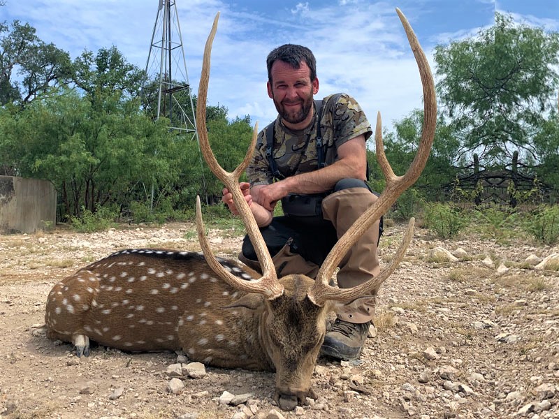 Trophy Axis hunts Axis deer hunting