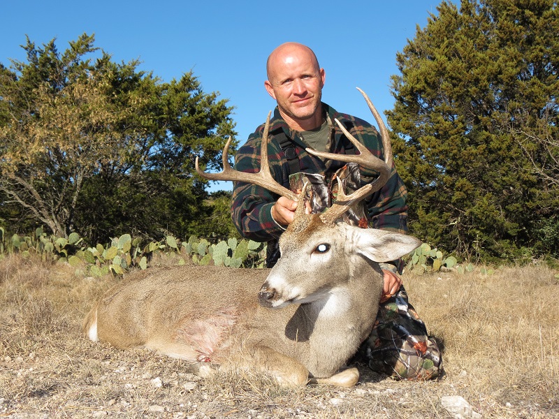 Texas deer hunting trips