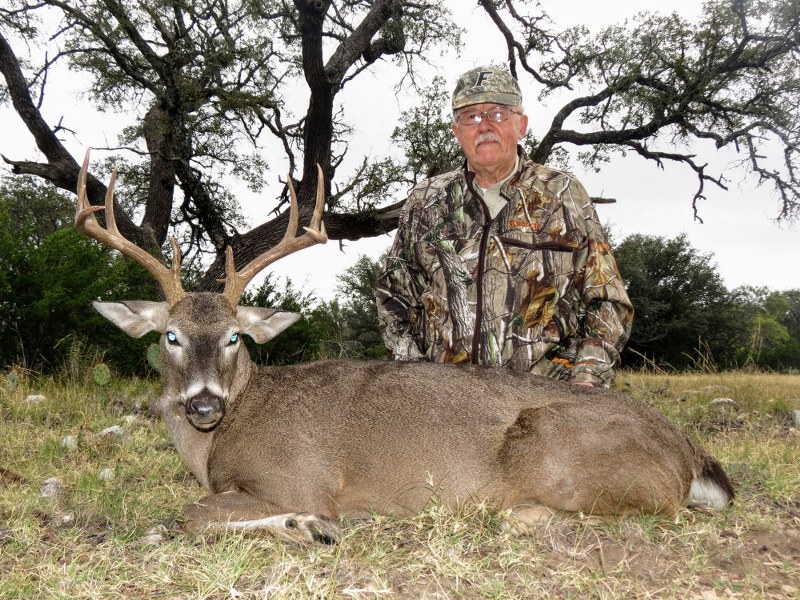 trophy whitetail hunt
