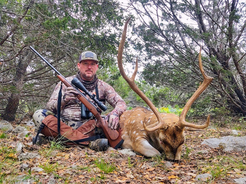trophy whitetail hunt