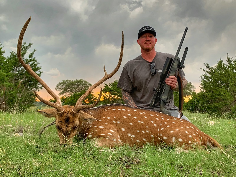 trophy whitetail hunt