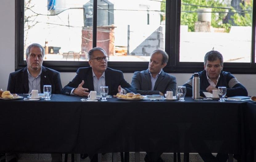 Intendentes y Rectores se mostraron preocupados por la crisis económica y social