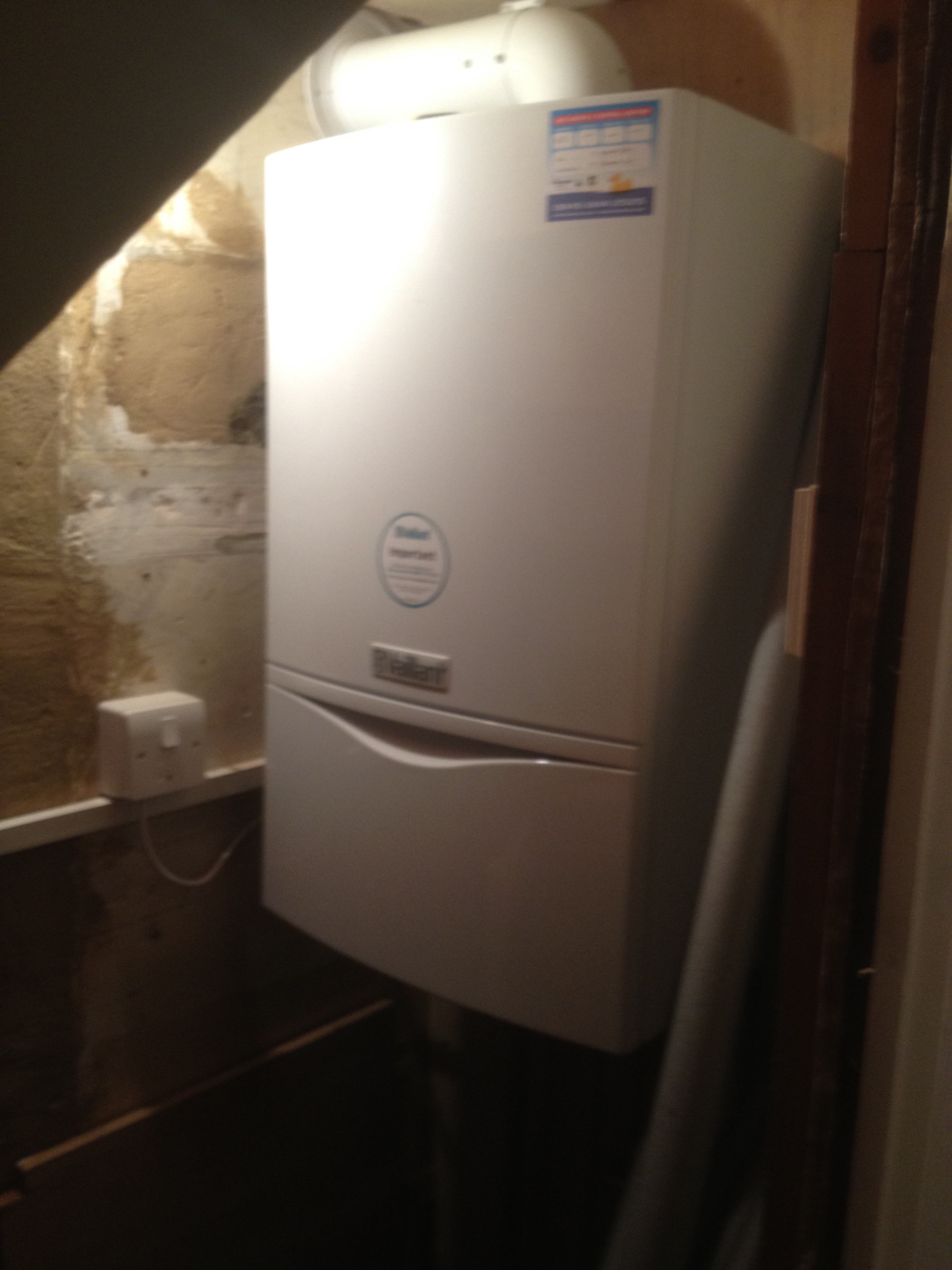 New Vaillant VRC470 weather compensation controller Hot Water and