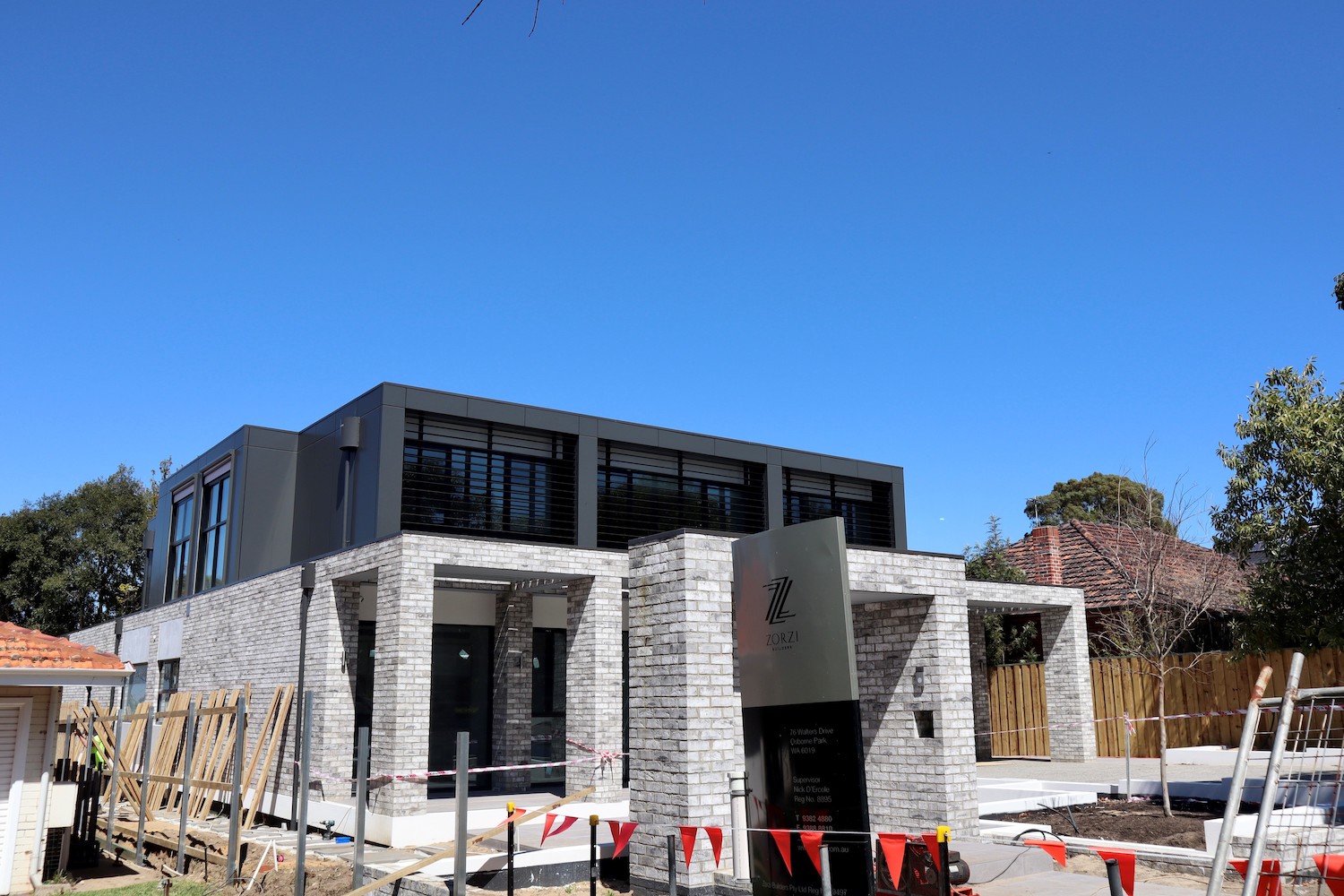 Viking Rd Dalkeith Hybrid Linings