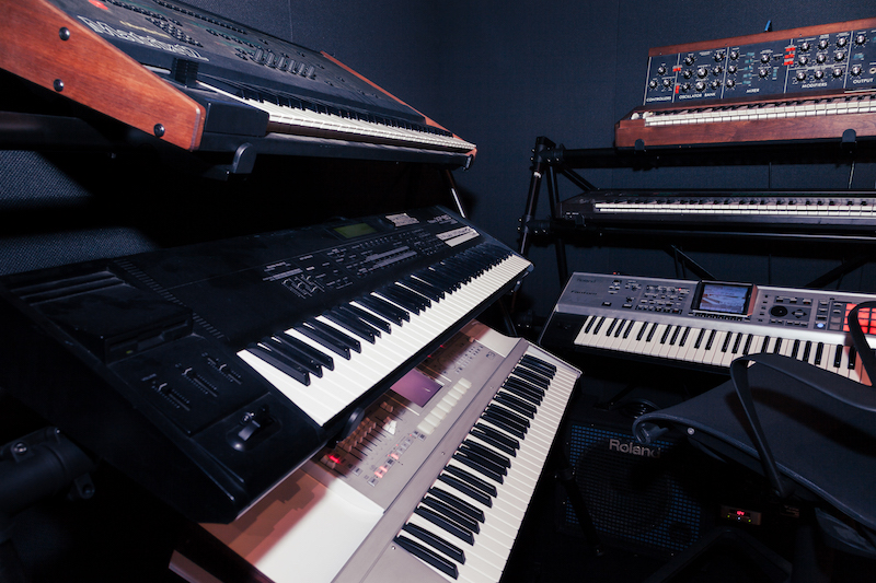 Hybrid Studios Keyboard Corner Comes to Life Hybrid Studios