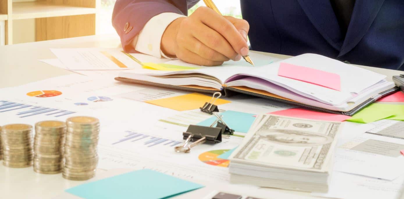 Structuring Debt • Hyman Capital