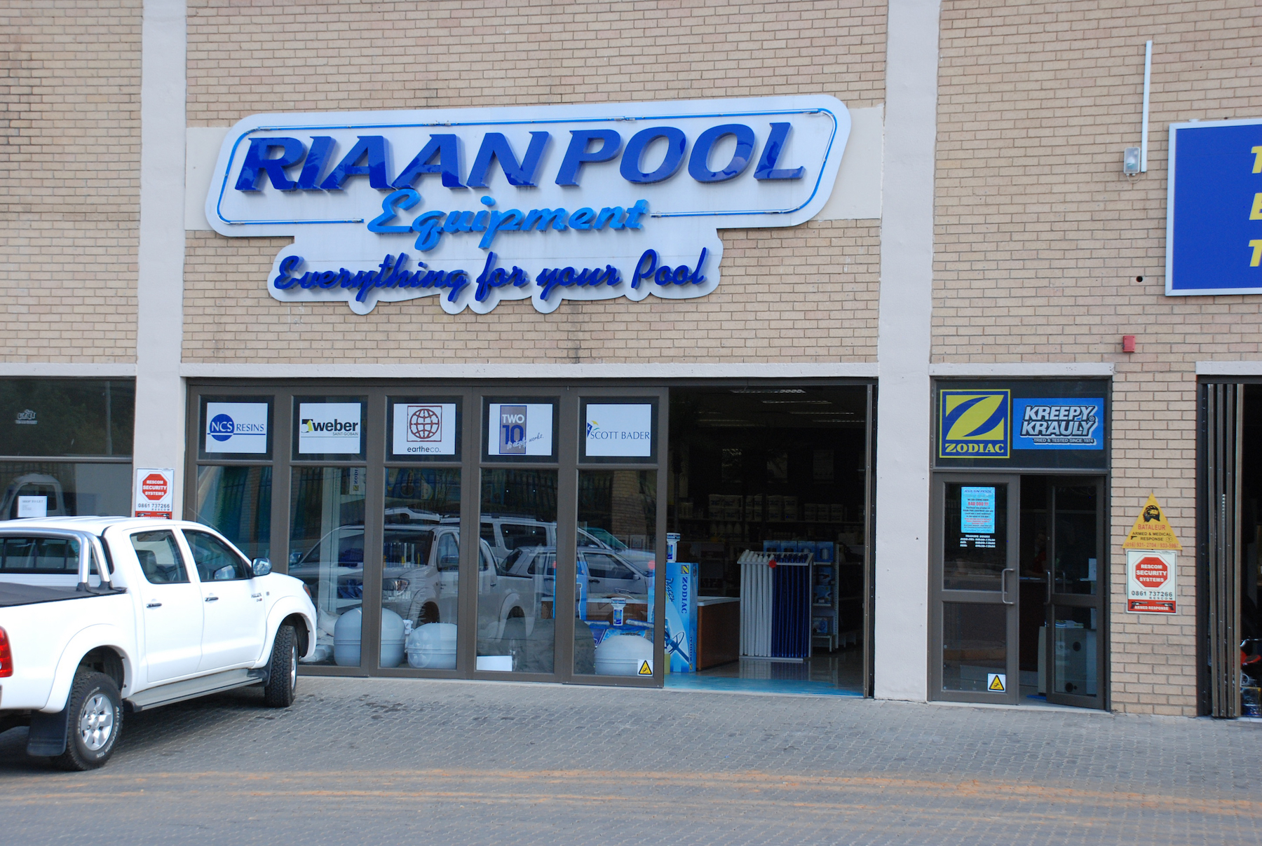 Pool Shop Near me Hyper Pool Group