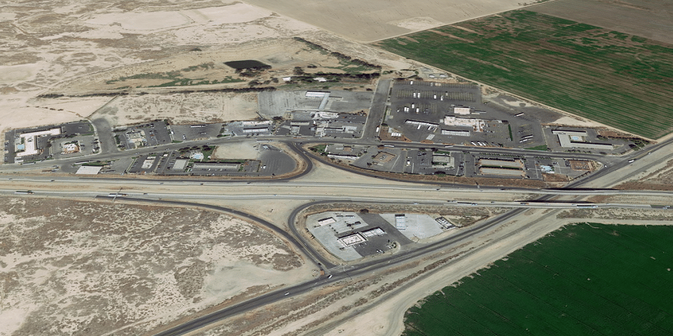Great Overnight Stop Buttonwillow, CA (I5 Exit 257) I5 Exit Guide