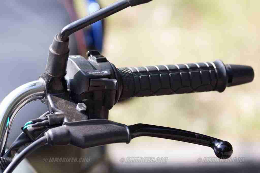 Hero Splendor iSmart review price, mileage and colour options
