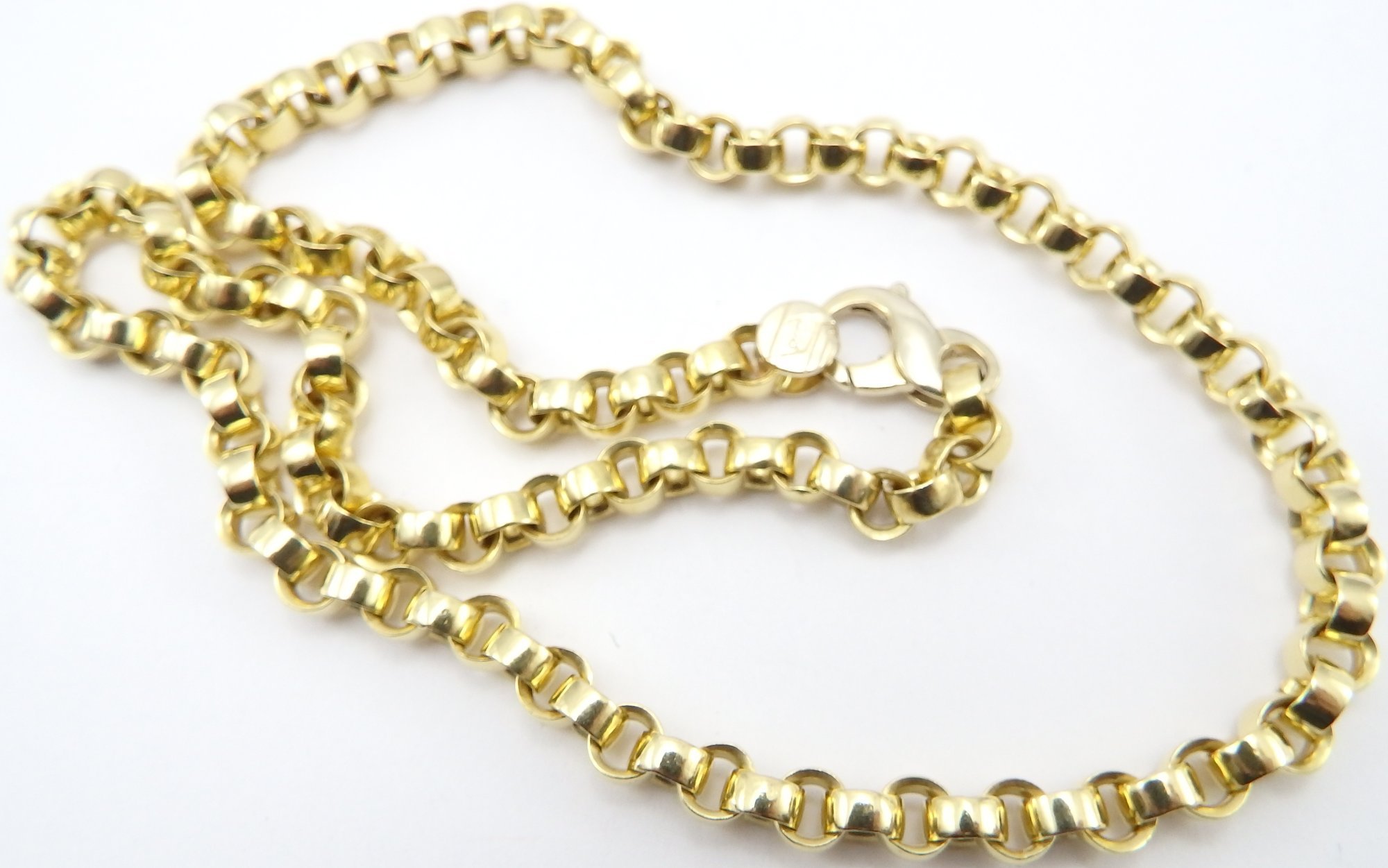 Heavy 18ct solid gold chain 64 grams 18 inch long yellow gold belcher
