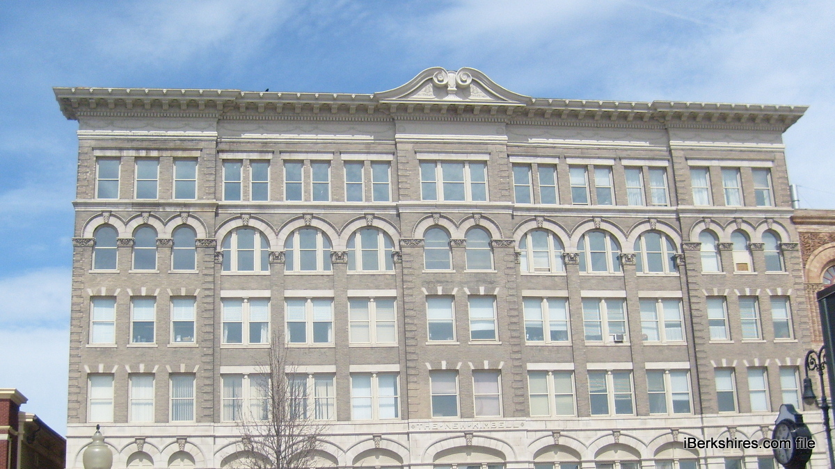 85 Main Street Bought by New York Man / The