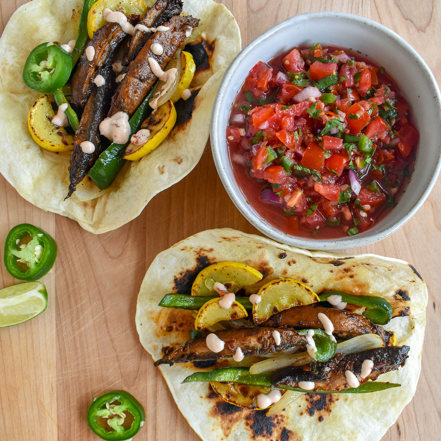 Chipotle Portobello Mushroom Fajitas + Homemade Salsa I Brought Bread