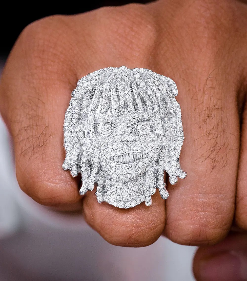 World Famous Natural Diamond Jewelers Solid Gold & VS Diamonds