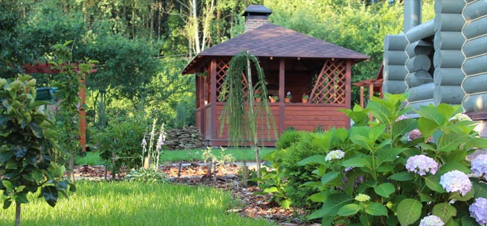 The Finishing Touches That’ll Complete Your Garden