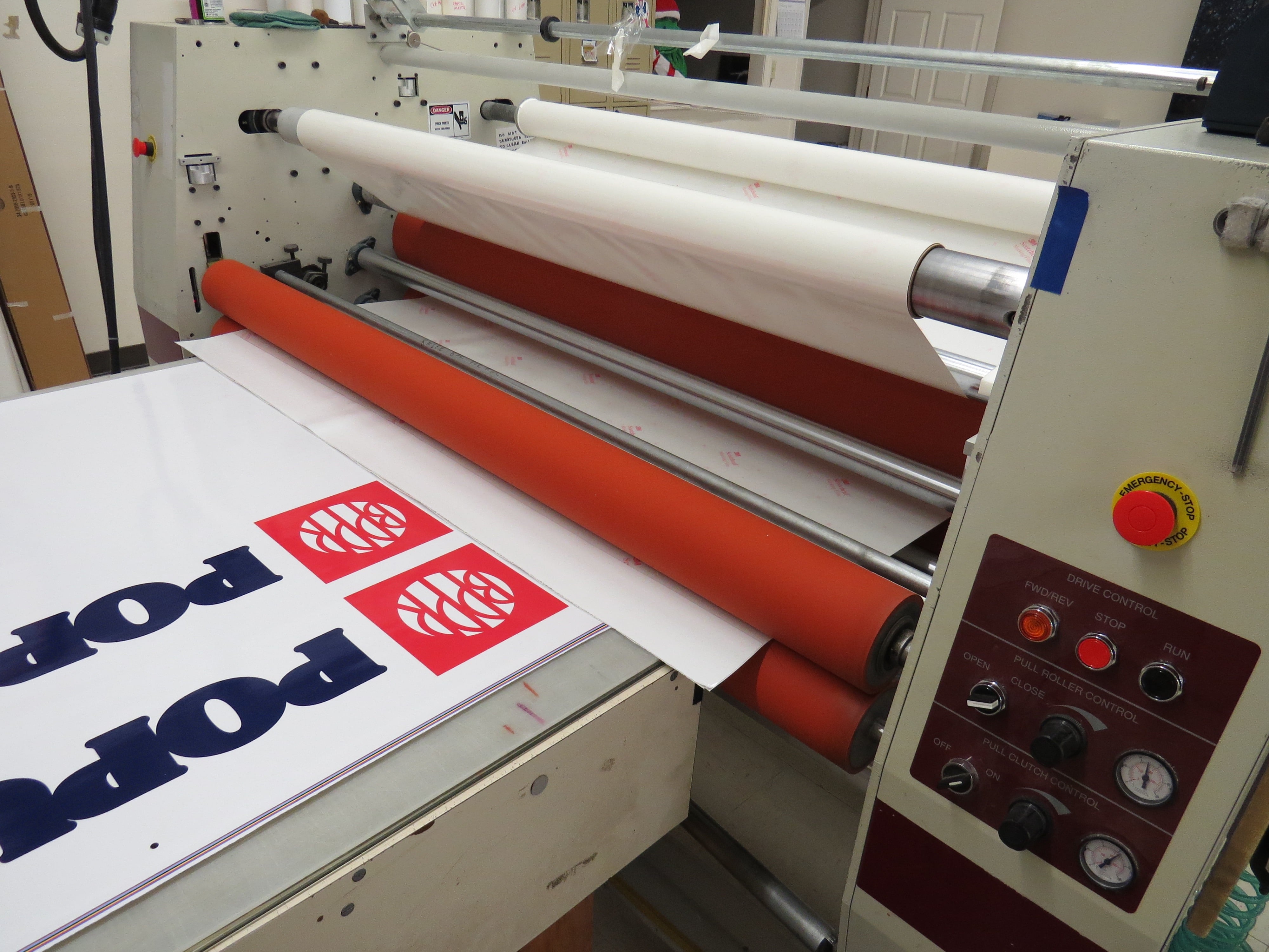 Mounting Laminating Custom Mounting Print Finishing