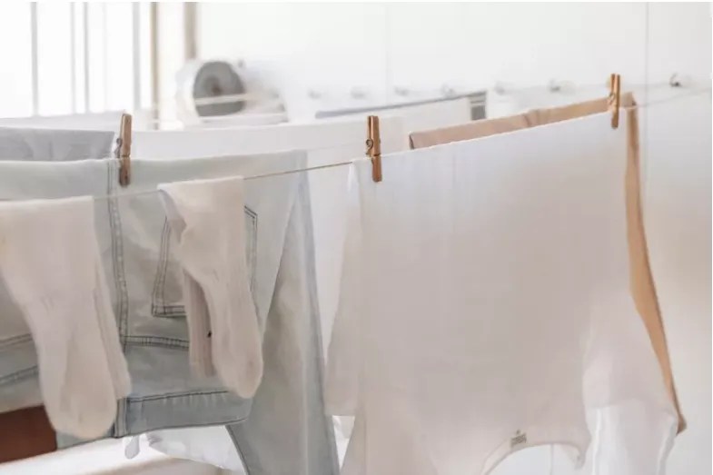 How to clean different types of compression socks