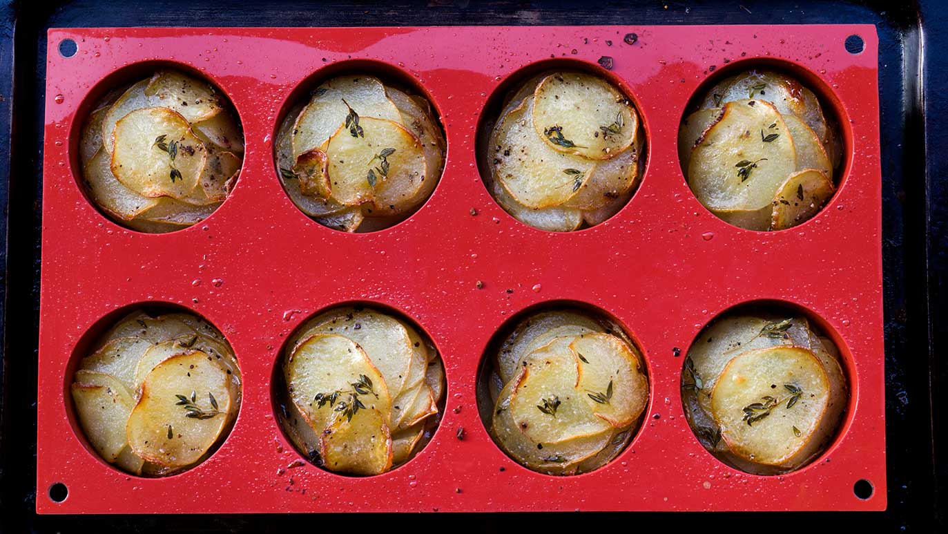 ‘pommes anna’ potato stacks with duck fat, icookstuff