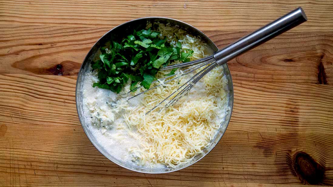 macaroni & roquefort 'blue cheese' casserole, icookstuff