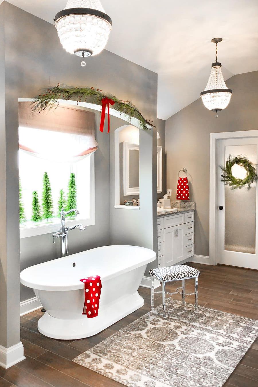 20 Best Christmas Bathroom Decor Ideas to Create a Lively Atmosphere