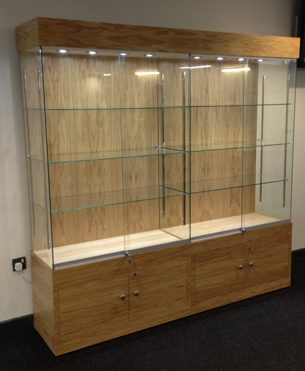 SS2000C Trophy Display Idea Showcases