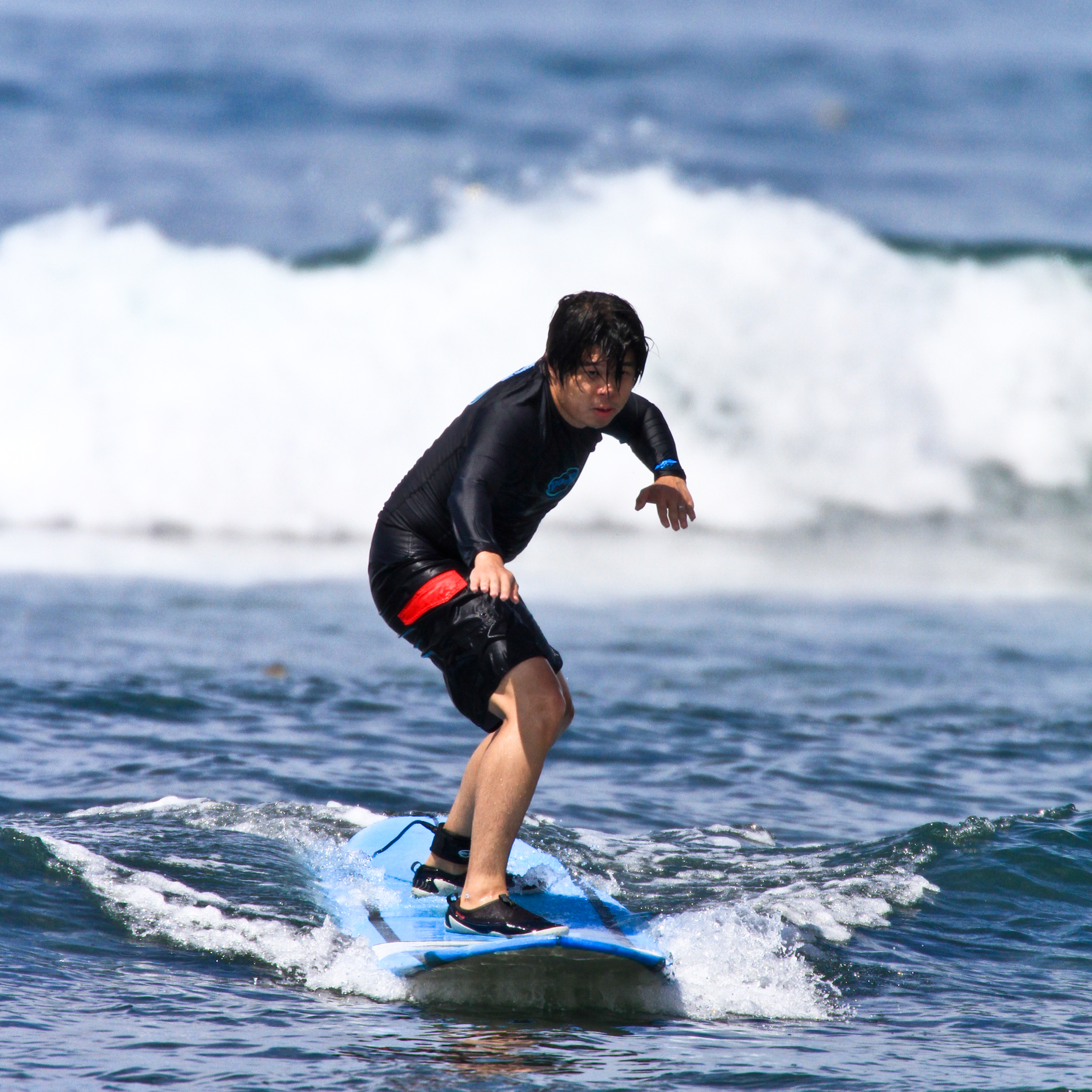 {USA} Surfing with Goofy Foot Surf School in Maui Idelish