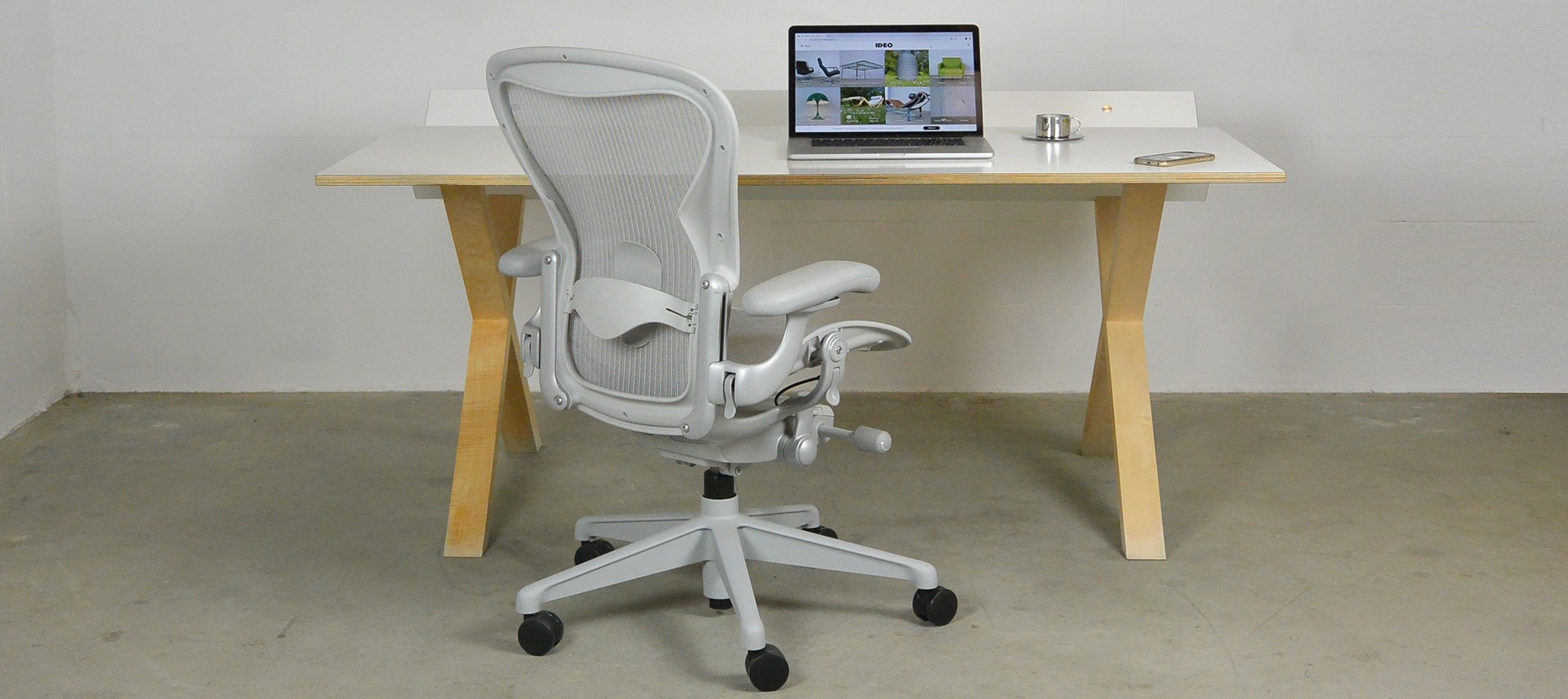 Top 14 the Most Iconic Design Office Chairs