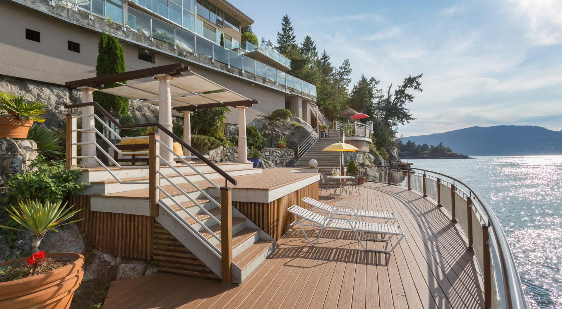 Exquisite Contemporary Waterfront Home With Dramatic Coastal Views