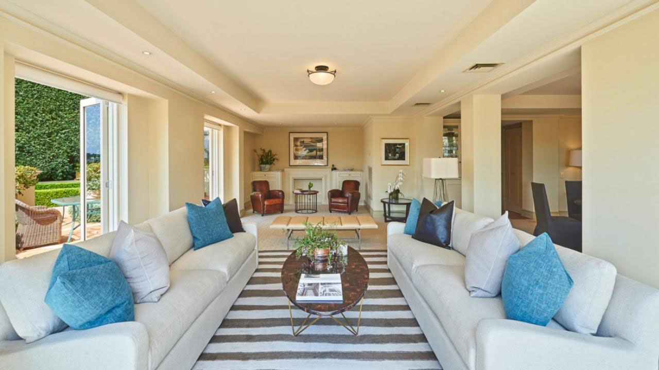 Timeless Luxury Garden Apartment Overlooking Sydney Harbour