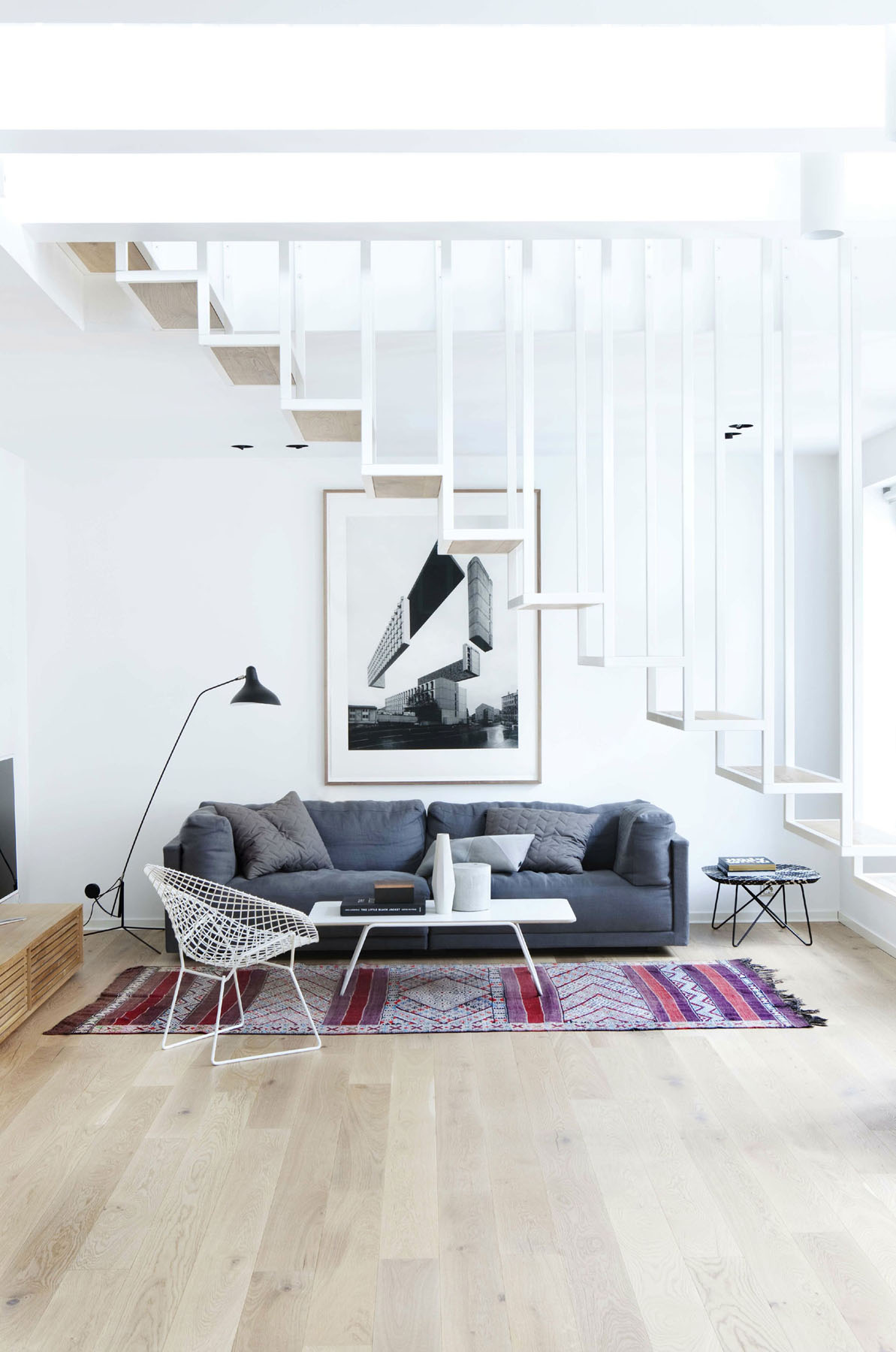 Scandinavian Loft Apartment With White Steel Floating Staircase