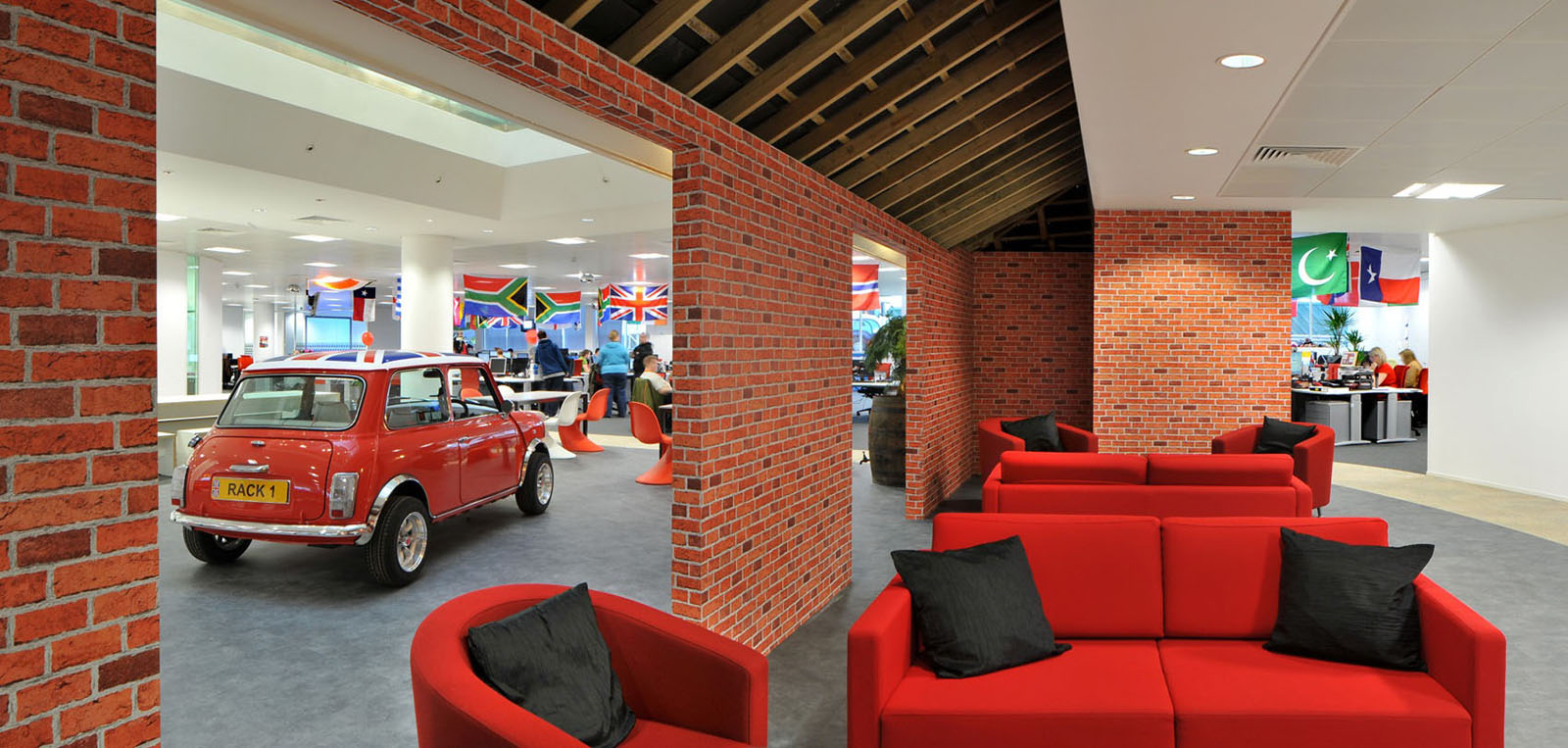 Inspiring British Office Interior Design At Rackspace iDesignArch