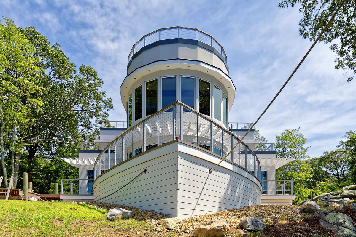 Riverfront Boat Themed House Inspired by Vintage Steamships
