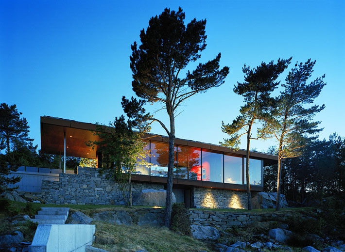 Stunning Modern Home Overlooking The Fjord In Norway iDesignArch