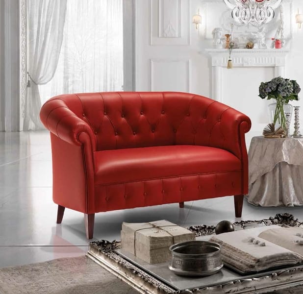 Sofa im englischen Stil mit CapitonnéPolsterung IDFdesign