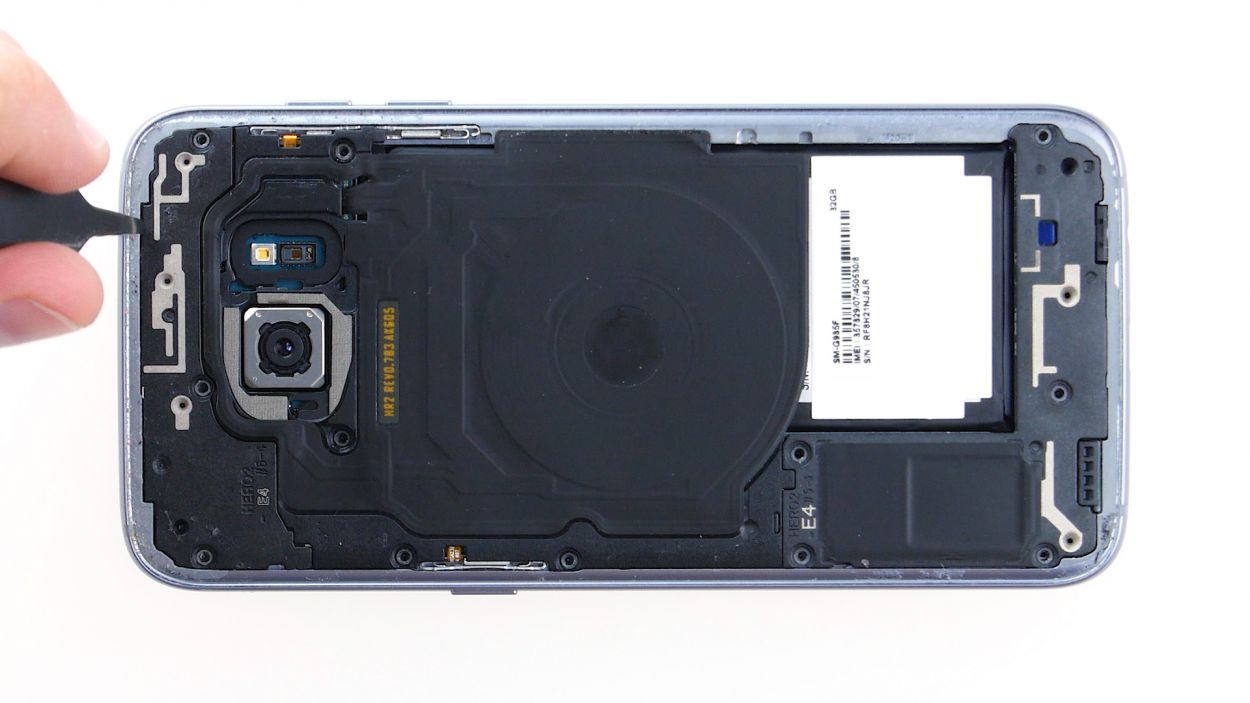 Galaxy S7 Edge main camera repair guide iDoc