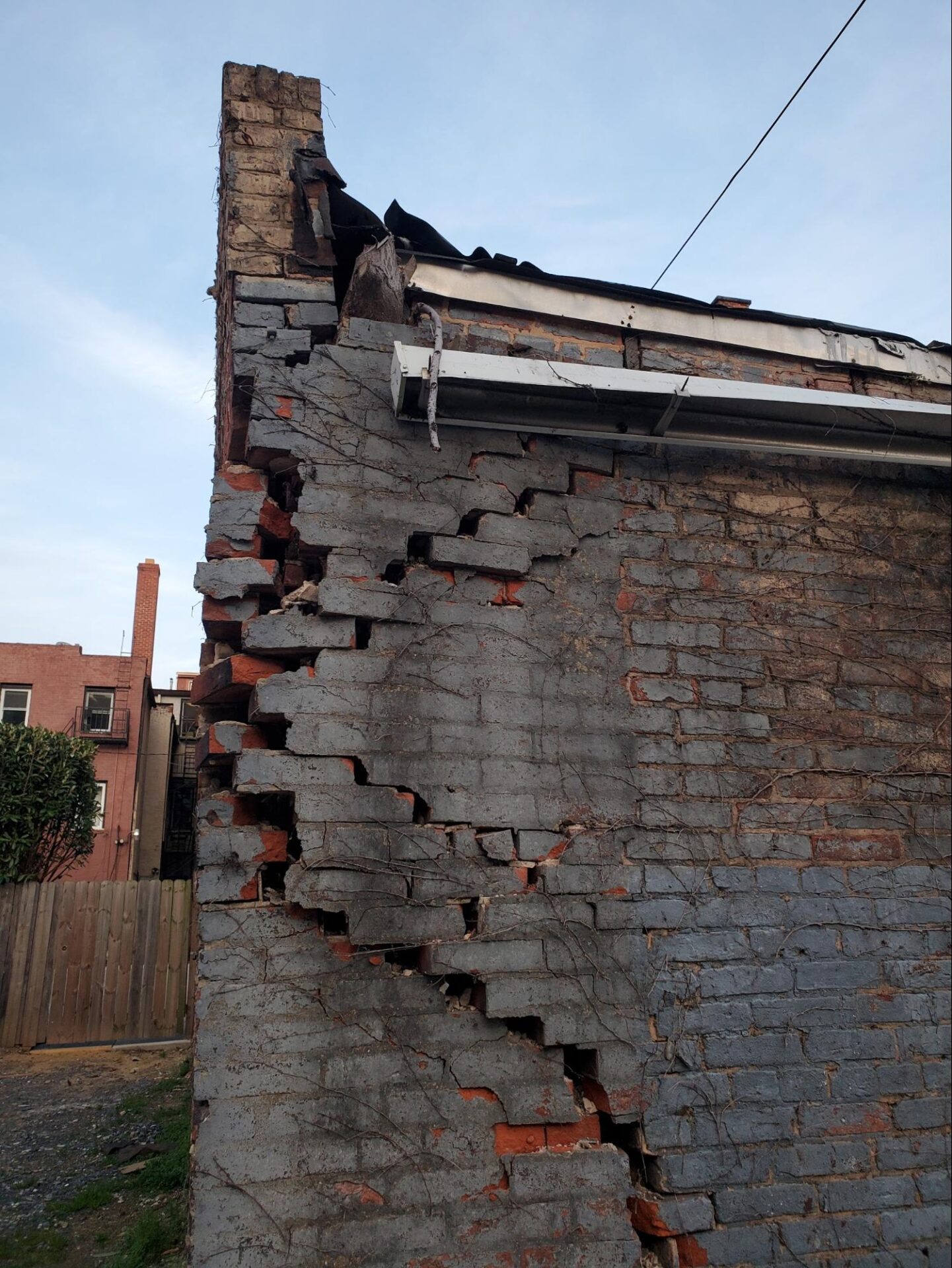 Lateral Deflection in a Historic Carriage House Infinity Design