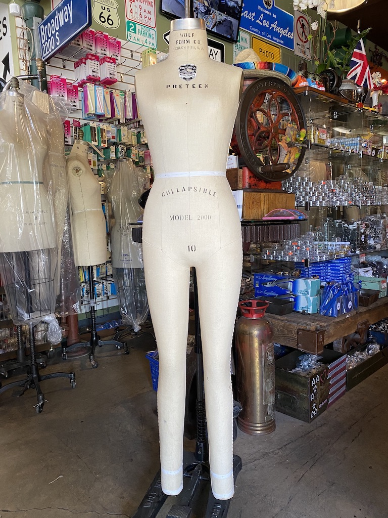 Wolf Dress Forms Form