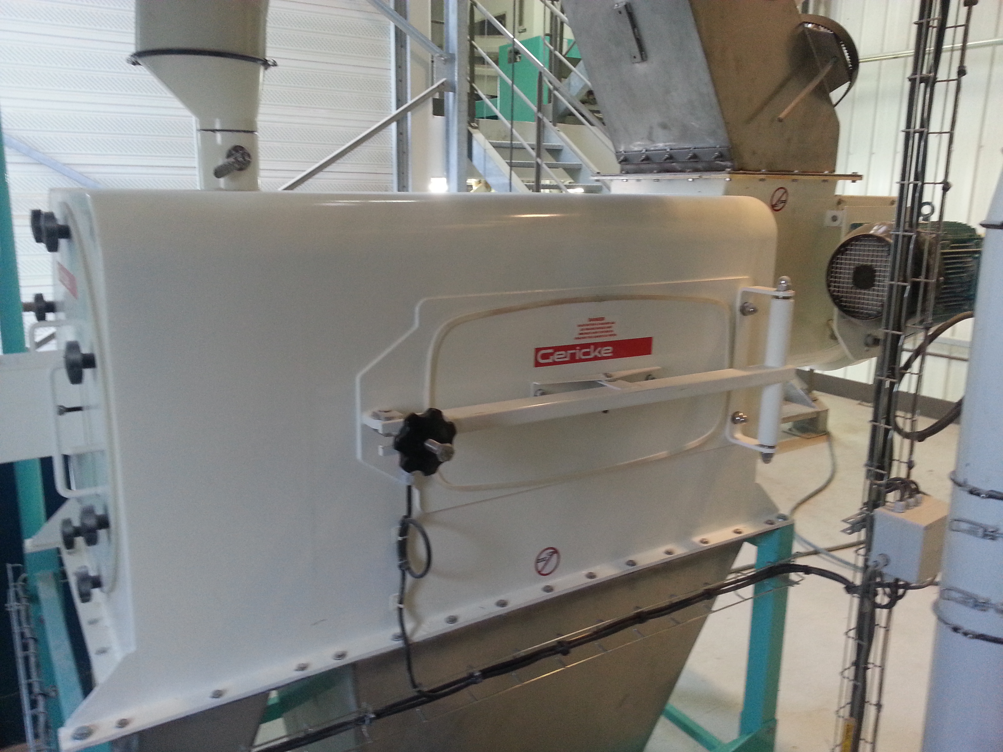 Centrifugal Screening Machines