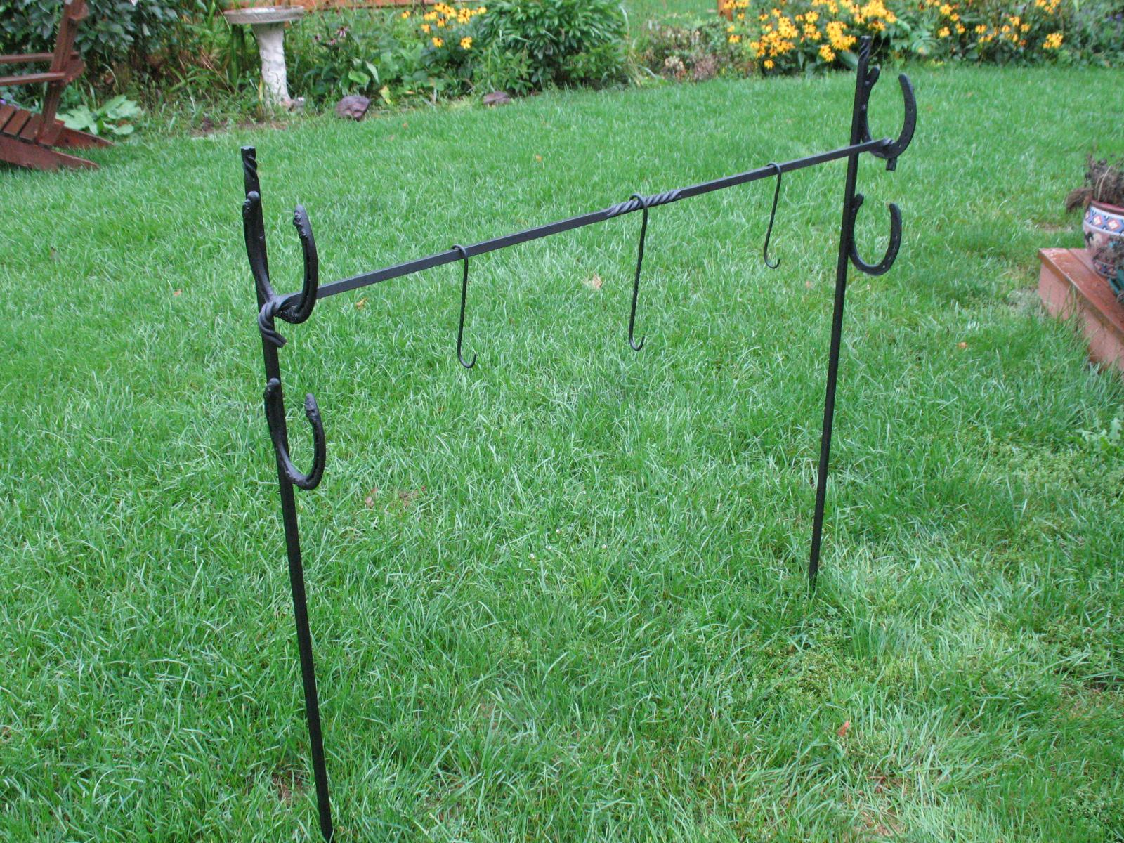 Dutch oven holder Member Galleries I Iron