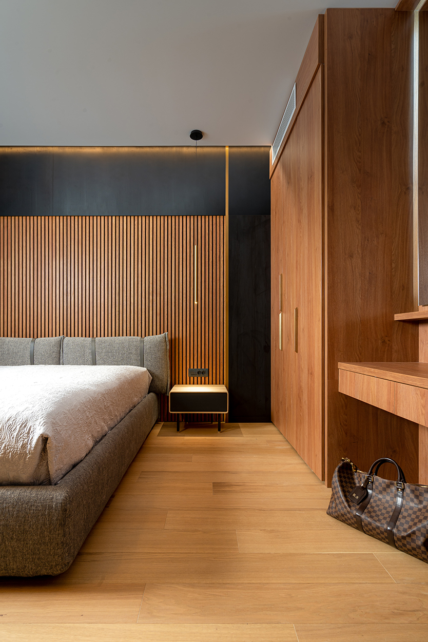 Minimalism contemporan cu elemente glamour. Serenity Lake Apartment igloo