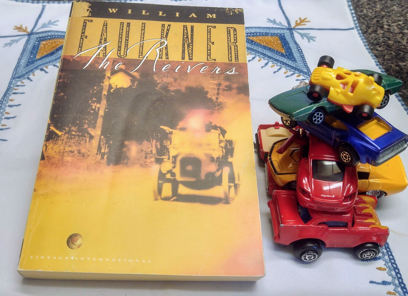 Car Novels A reading list for a car lover. Elen Ghulam